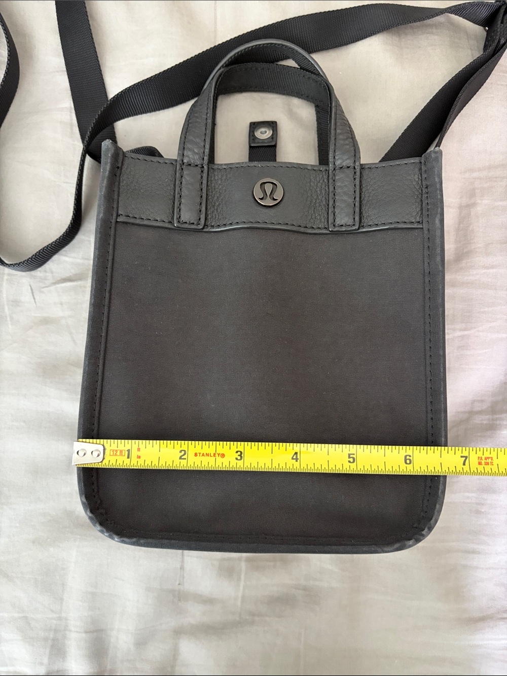 Lululemon Now and Always Mini Tote Crossbody Bag - Picture 11 of 13